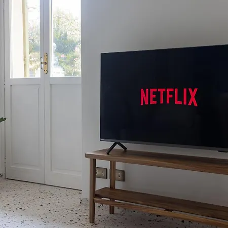 Bordiland 6 * Bordighera