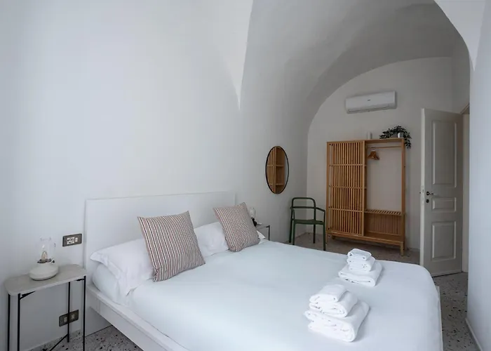 Bordiland 6 * Bordighera